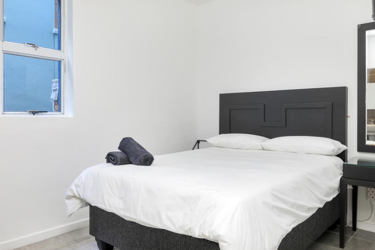 Inn & Out Express Sea Point Κέιπ Τάουν Εξωτερικό φωτογραφία